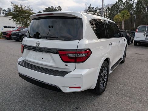 Used 2022 Nissan Armada SL w/ Midnight Edition Package image 4