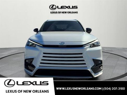 New 2026 Lexus TX 500h AWD image 1