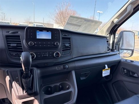 New 2025 Ford Transit 250 Low Roof image 18