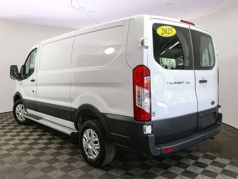Used 2025 Ford Transit 250 Low Roof w/ Exterior Upgrade Package RWD image 7