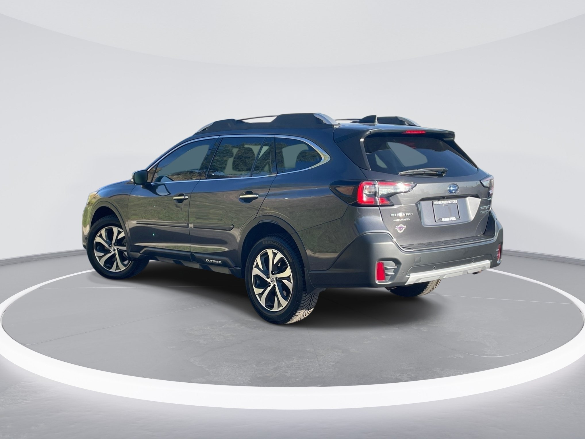 Used 2020 Subaru Outback Touring XT AWD/4WD image 7