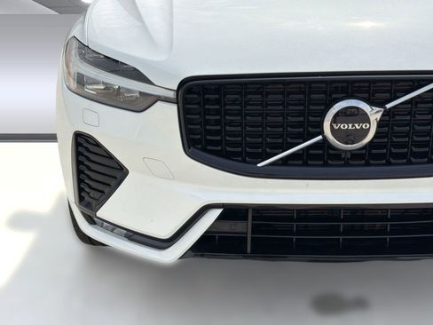 Certified 2023 Volvo XC60 B5 Plus w/ Climate Package AWD/4WD image 26