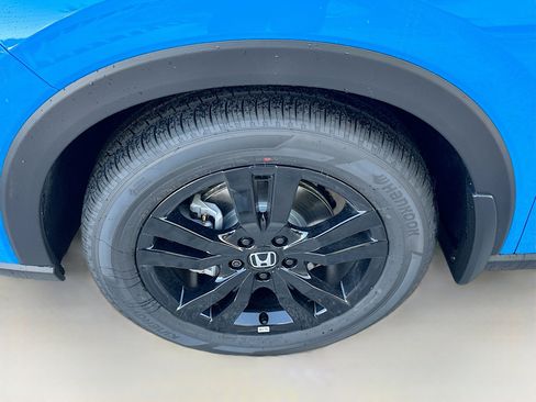 Certified 2026 Honda HR-V Sport image 23