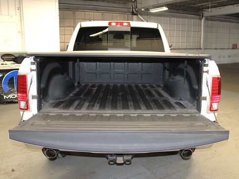 Used 2014 RAM 1500 Laramie w/ Convenience Group AWD/4WD image 33