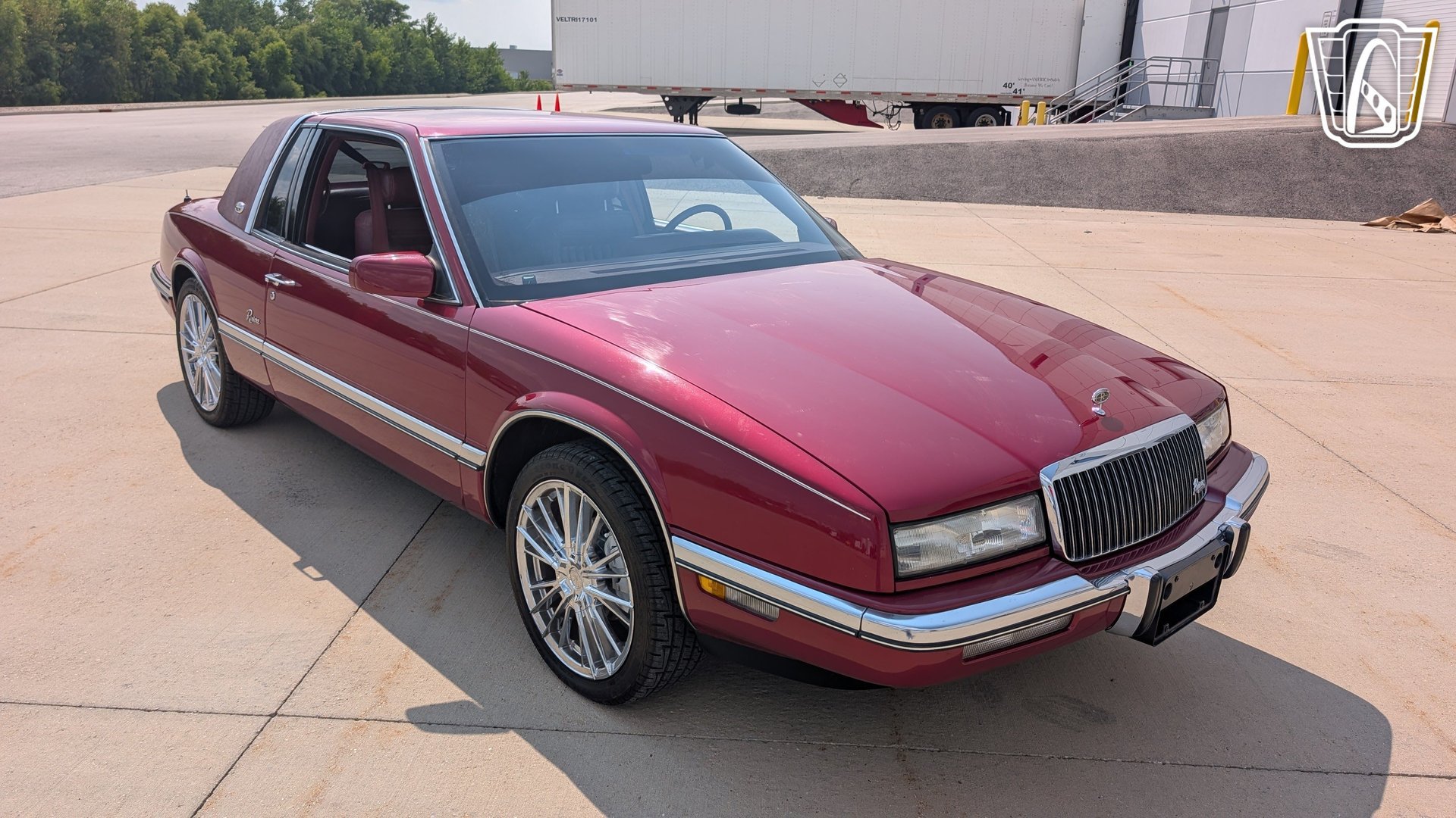 Used 1990 Buick Riviera Coupe FWD image 20