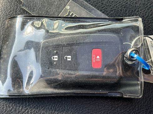 Used 2022 Toyota 4Runner SR5 Premium image 35