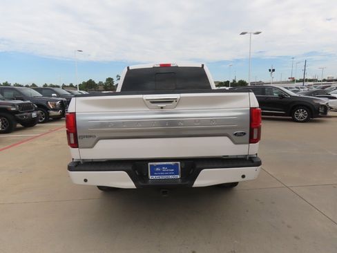 Certified 2019 Ford F150 Platinum w/ Equipment Group 701A Luxury AWD/4WD image 11