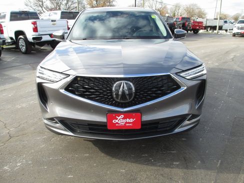 Used 2024 Acura MDX SH-AWD w/ Technology Package image 11