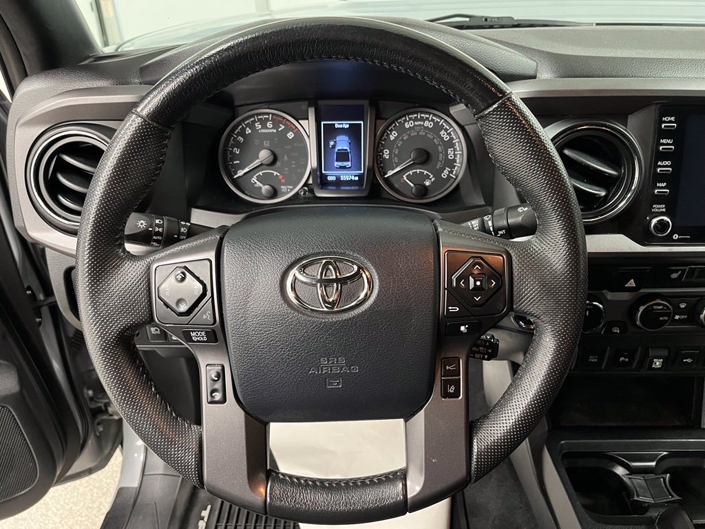Used 2020 Toyota Tacoma TRD Sport w/ TRD Premium Sport Package AWD/4WD image 26