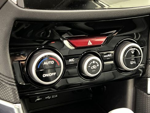 Used 2024 Subaru Forester Premium image 21