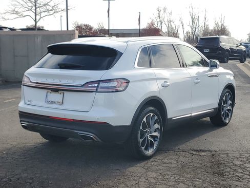 Certified 2022 Lincoln Nautilus Reserve w/ Equipment Group 201A image 6