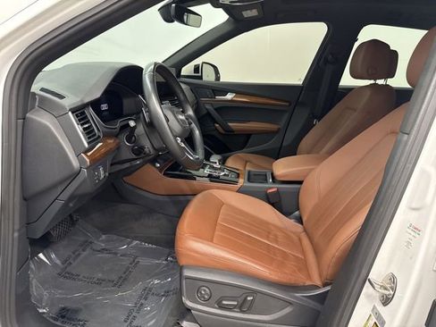 Used 2022 Audi Q5 2.0T Premium Plus AWD/4WD image 13