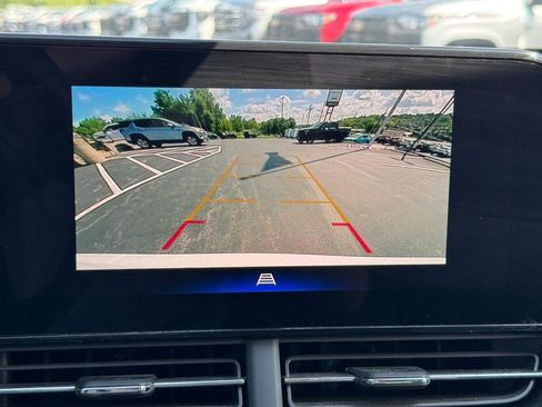 Used 2025 Chevrolet Trax LT w/ Driver Confidence Package FWD image 20
