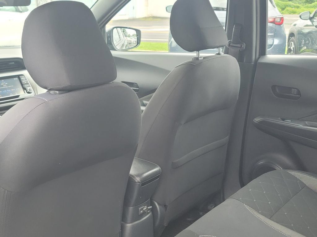 Used 2020 Nissan Kicks S FWD image 16