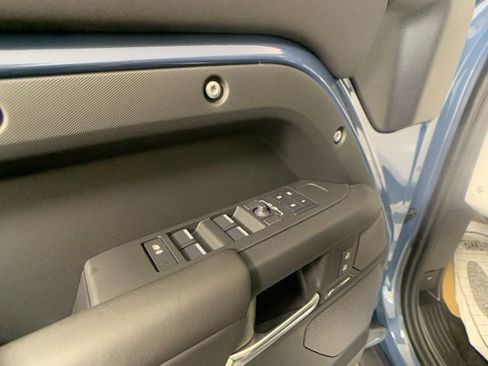Certified 2025 Land Rover Defender 110 S image 11