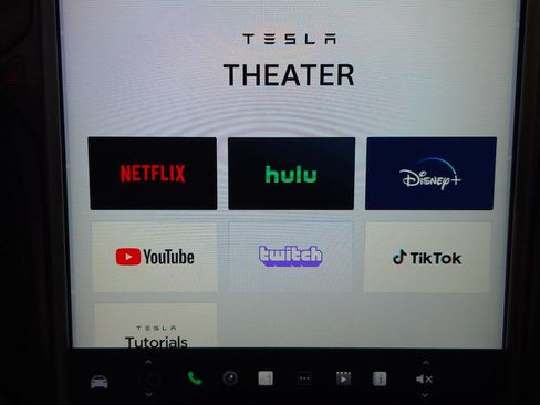 Used 2021 Tesla Model X Performance AWD/4WD image 31