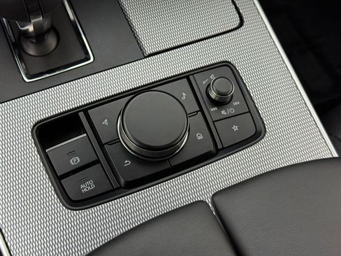 Used 2025 MAZDA CX-90 Plug-In Hybrid w/ Preferred image 31