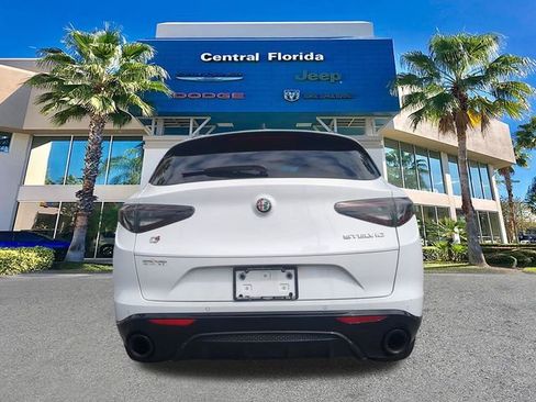 Used 2024 Alfa Romeo Stelvio Veloce image 6