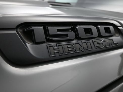 Used 2020 RAM 1500 Big Horn w/ Built-to-serve Edition AWD/4WD image 28