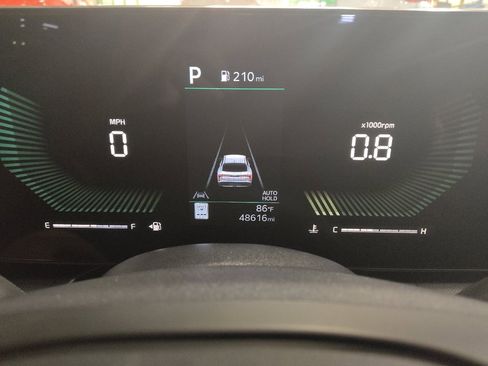Used 2025 Kia K4 FWD image 23