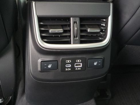 Used 2025 Subaru Legacy Limited AWD/4WD image 13
