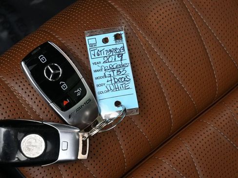 Used 2019 Mercedes-Benz AMG GT 53 image 19