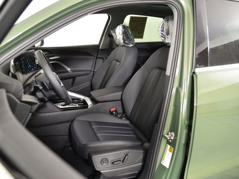 New 2025 Audi Q5 Premium Plus image 4