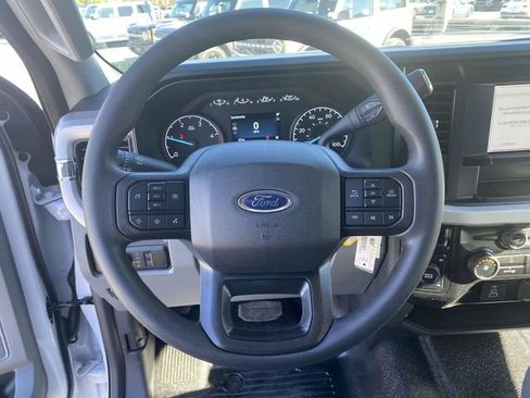 New 2026 Ford F550 4x4 Supercab Super Duty image 13