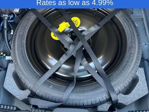 Certified 2023 Volvo XC60 B5 Plus w/ Climate Package image 12