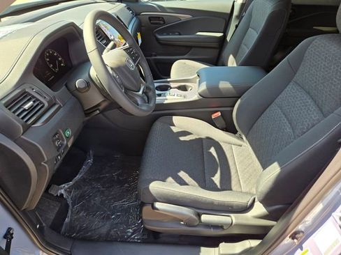New 2026 Honda Ridgeline Sport image 8