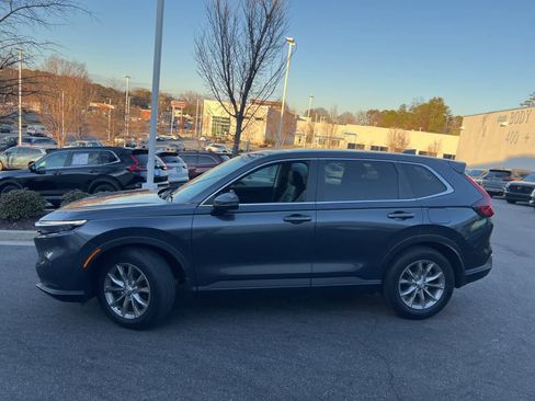 Used 2023 Honda CR-V EX-L image 6