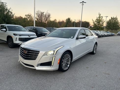 Used 2019 Cadillac CTS Luxury image 3