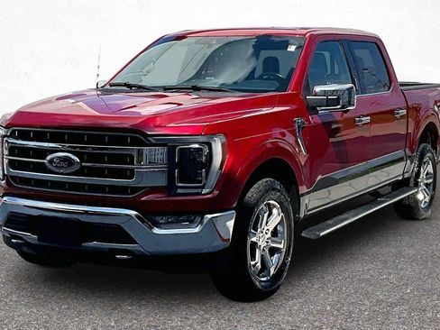 Used 2021 Ford F150 Lariat w/ Equipment Group 502A High AWD/4WD image 4