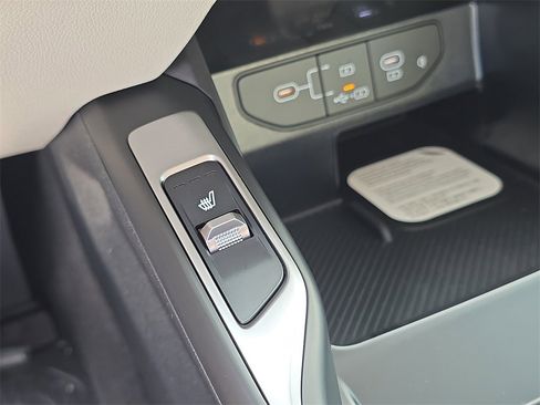 New 2026 Kia Sorento S image 29