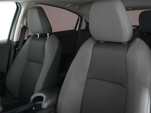 Used 2022 Honda HR-V EX image 11