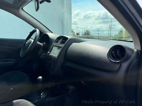 Used 2019 Nissan Versa S Plus FWD image 17