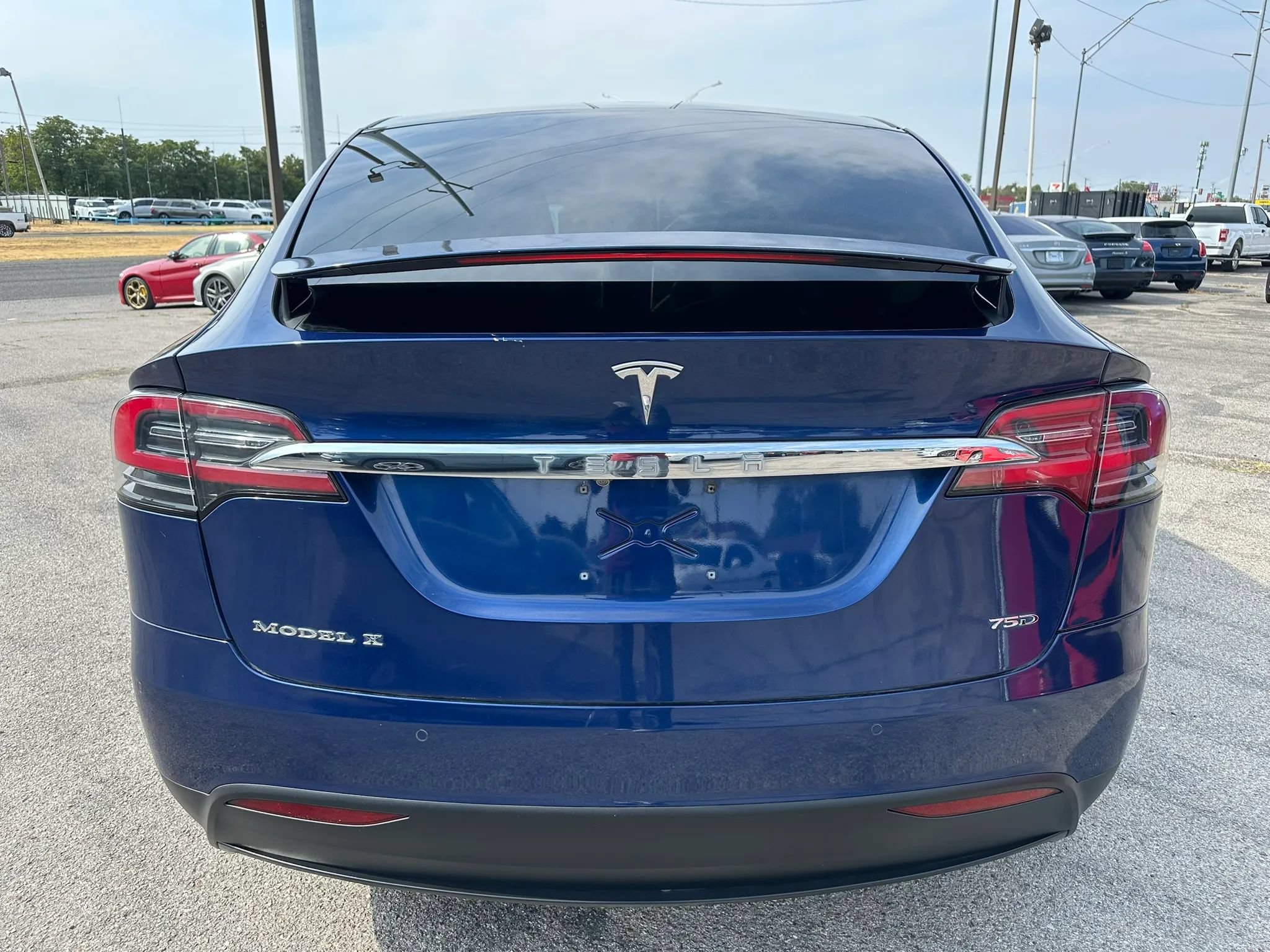 Used 2017 Tesla Model X 75D AWD/4WD image 40