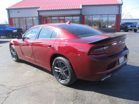 Used 2019 Dodge Charger SXT w/ Plus Group image 17