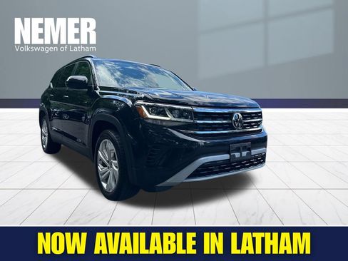 Certified 2023 Volkswagen Atlas SE w/ Panoramic Sunroof Package AWD/4WD image 5