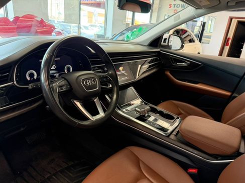 Used 2021 Audi Q8 Prestige w/ Prestige Package AWD/4WD image 24