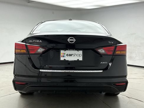 Used 2023 Nissan Altima 2.5 SV AWD/4WD image 4