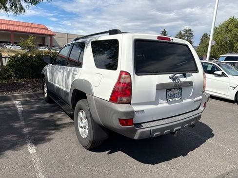 Used 2003 Toyota 4Runner SR5 RWD image 17