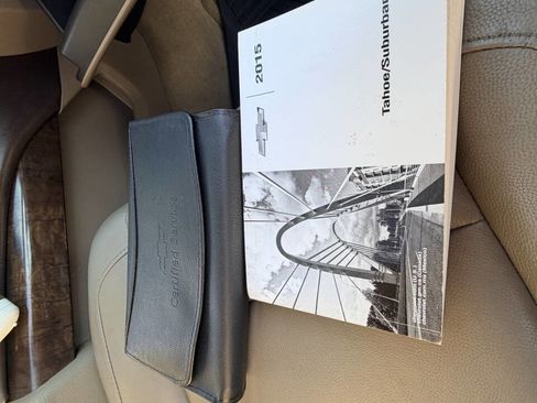 Used 2015 Chevrolet Suburban LT image 41