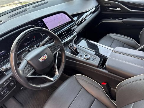 Used 2024 Cadillac Escalade Sport w/ LPO, ONYX Package AWD/4WD image 10