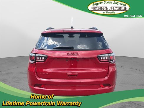 Used 2022 Jeep Compass Limited AWD/4WD image 6