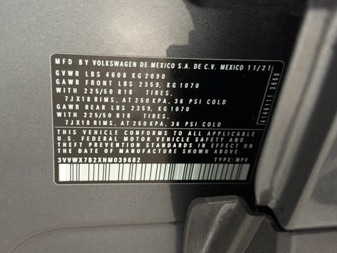 Used 2022 Volkswagen Taos SE AWD/4WD image 11