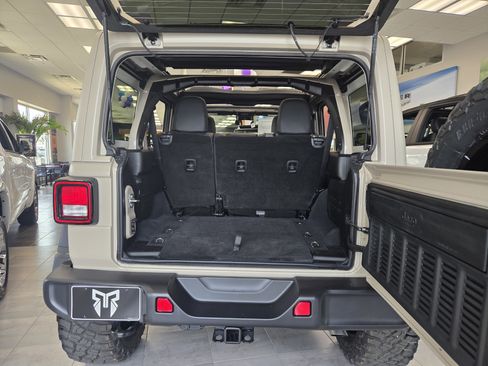 New 2025 Jeep Wrangler Unlimited Sport image 6