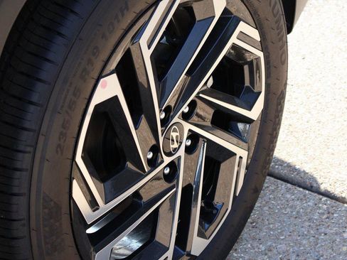 New 2026 Hyundai Tucson Limited image 42