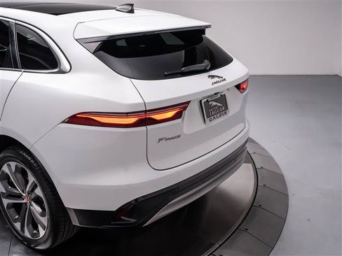 Used 2023 Jaguar F-PACE S AWD/4WD image 33
