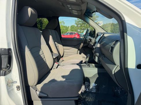 Used 2019 Nissan Frontier S RWD image 13